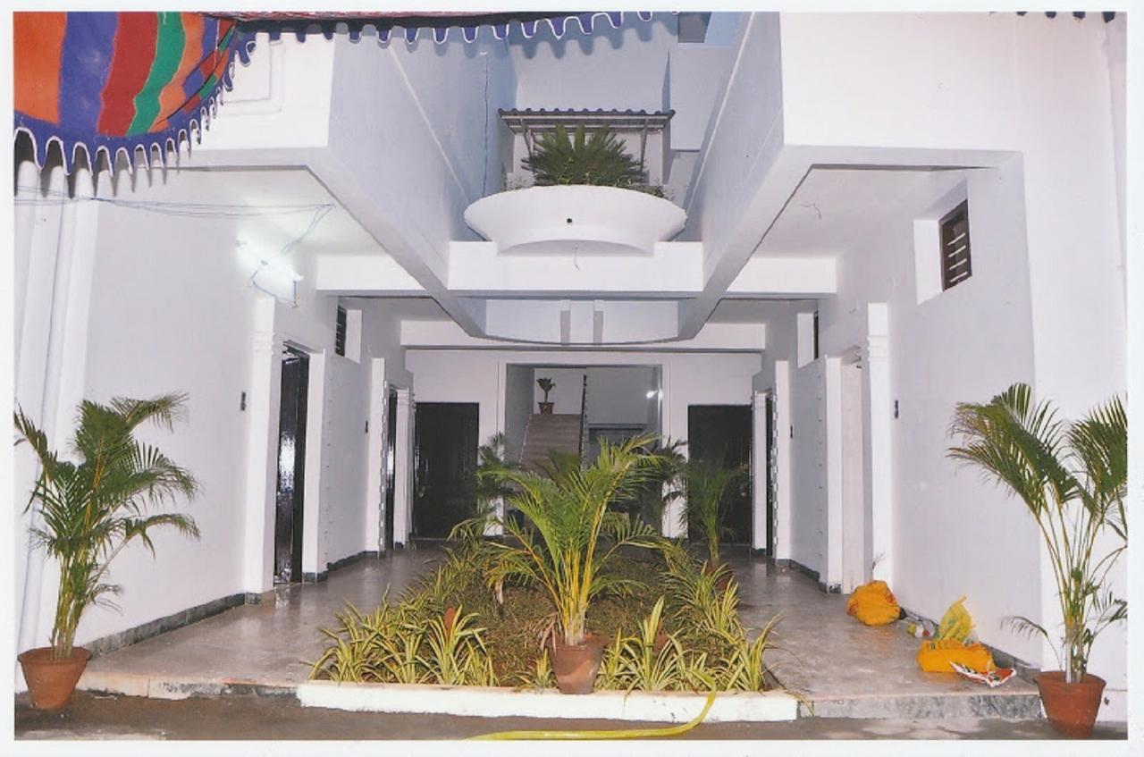 Hotel Arunaalaya Residency Tiruvannāmalai Exterior foto